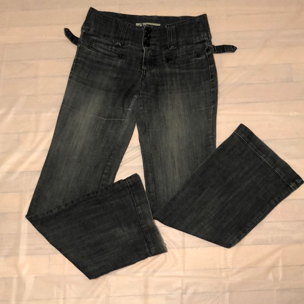 Junior’s Dark Blue Denim Jeans
